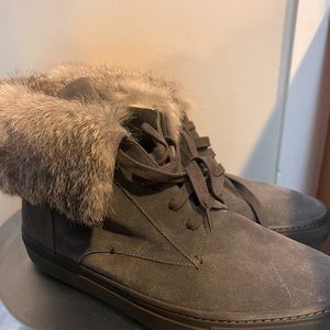 VINCE Nyack Rabbit Fur-Cuff Sneaker